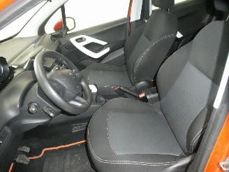 Peugeot 208 LIKE picture 18