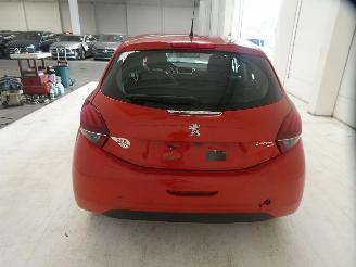 Peugeot 208 LIKE picture 9