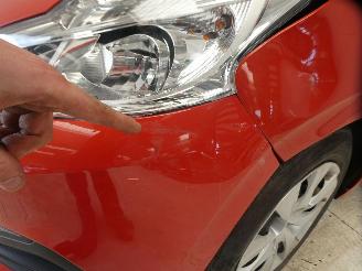 Peugeot 208 LIKE picture 4