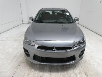 Mitsubishi Lancer 1.6 picture 2