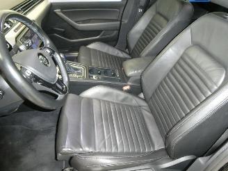 Volkswagen Passat GTE picture 21