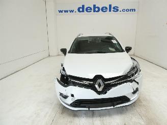 damaged passenger cars Renault Clio IV GRANDTOUR LI 2019/5