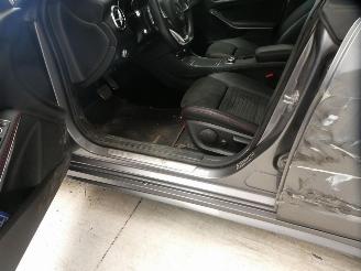 Mercedes Cla-klasse 180 picture 8