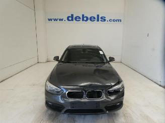 Unfallwagen BMW 1-serie 1.5 2017/9