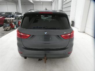 BMW 2-serie 216D picture 9