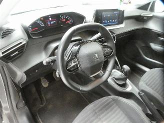Peugeot 208 II STYLE picture 13