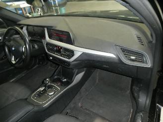 BMW 1-serie 2.0D D picture 13