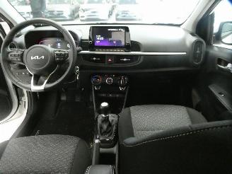Kia Picanto  picture 13