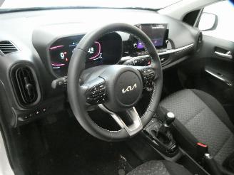 Kia Picanto  picture 14