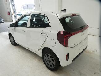 Kia Picanto  picture 4