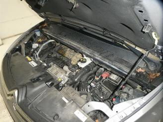 Citroën C4 PICASSO II picture 26