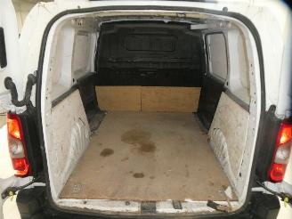 Opel Combo 1.6D CARGO EDITION picture 13