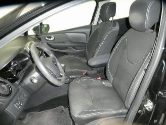 Renault Clio INTENS + picture 17
