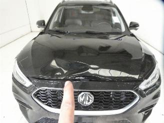 MG ZS LUXURY picture 3