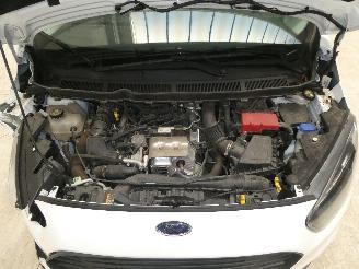 Ford Transit COURIER TREN picture 21