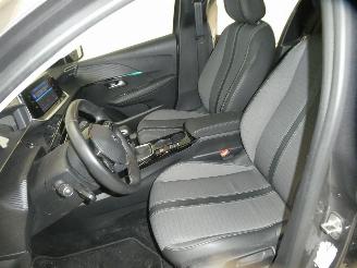 Peugeot 208 II ALLURE picture 17