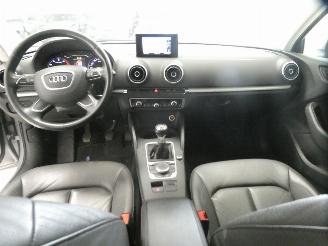 Audi A3 ATTRACTION LIMOUSINE picture 13