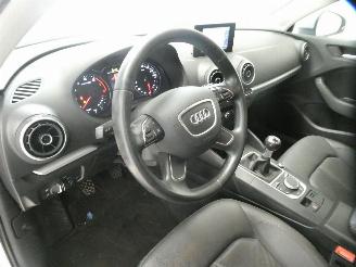 Audi A3 ATTRACTION LIMOUSINE picture 14