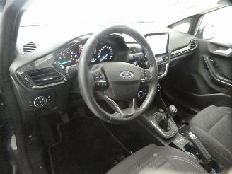 Ford Fiesta TITANIUM picture 23