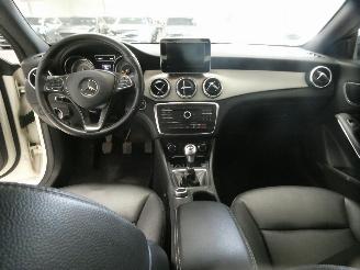 Mercedes Cla-klasse 180 CDI/ 180 picture 13