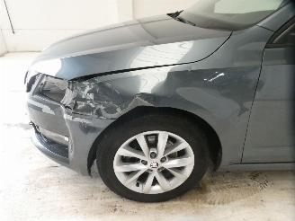 Skoda Octavia AMBITION picture 5
