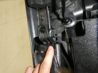 Mazda 2 HYBRID picture 24