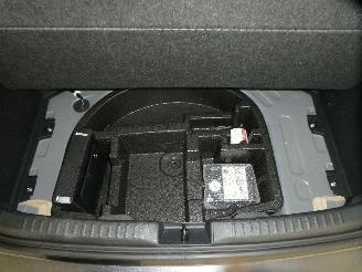 Mazda 2 HYBRID picture 20