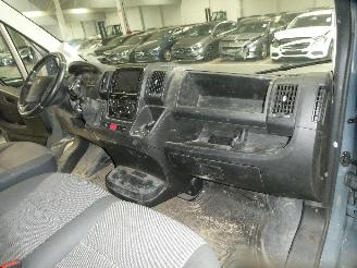 Peugeot Boxer 2.2D picture 15