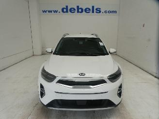 Damaged car Kia Stonic  2022/6