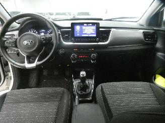 Kia Stonic  picture 13