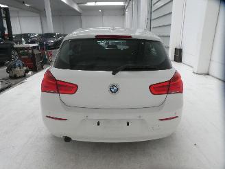 BMW 1-serie 1.5D picture 7