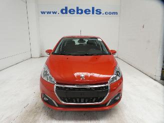 skadebil auto Peugeot 208 SIGNATURE 2019/4