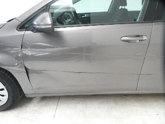 Volkswagen Golf TRENDLINE picture 6