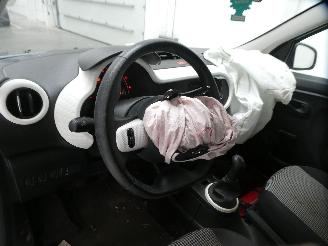 Renault Twingo III LIFE picture 14