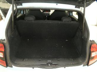 Renault Twingo III LIFE picture 17