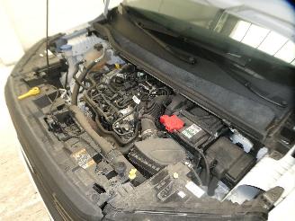 Ford Transit COURIER picture 18