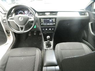 Skoda Rapid AMBITION picture 11