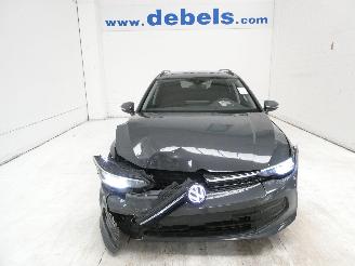 uszkodzony samochody osobowe Volkswagen Golf 2.0D  LIFE 2024/8
