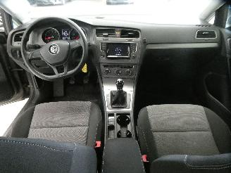 Volkswagen Golf TRENDLINE picture 16