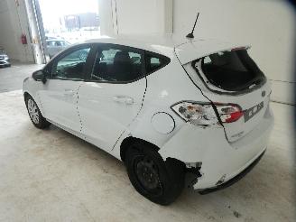 Ford Fiesta TREND picture 4