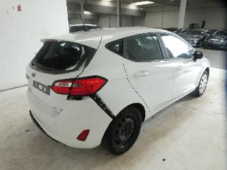 Ford Fiesta TREND picture 9