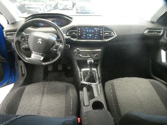 Peugeot 308 II ACTIVE PACK picture 13