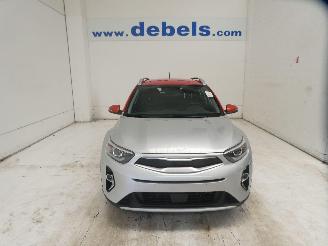 skadebil auto Kia Stonic  2023/4