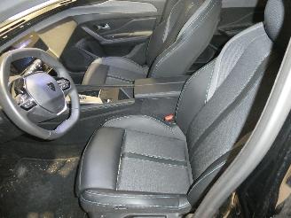 Peugeot 308 III ALLURE picture 14