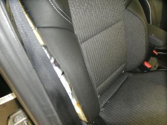 Renault Clio V TECHNO picture 10
