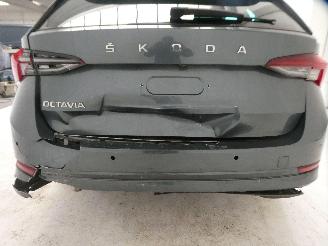 Skoda Octavia AMBITION picture 5