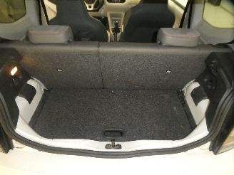 Volkswagen Up! BEATS picture 18