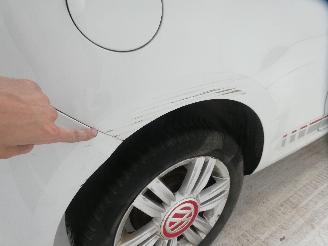 Volkswagen Up! BEATS picture 9