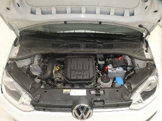 Volkswagen Up! BEATS picture 20