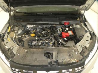 Dacia Sandero ESSENTIA picture 21